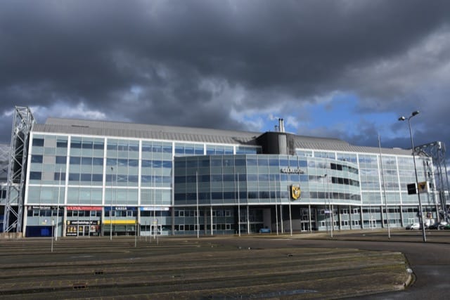 Rellen in Arnhem na Vitesse - Ajax: 'Hele vervelende smet op mooie voetbaldag'